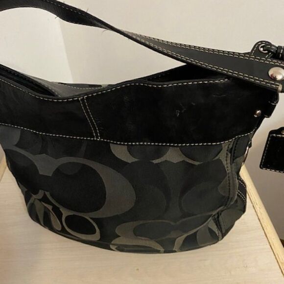 Coach #14710 Zoe Optic Black/Gray/Silver Signature Jacquard and Leather Trim - Picture 2 of 11